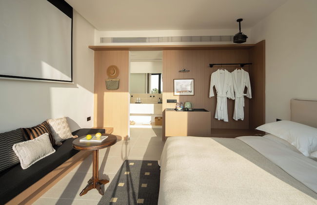 Miyue Roman Holiday Bubble Pool hotel - Photo 43