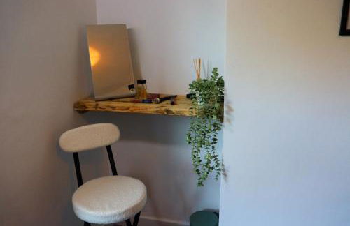 Hope Cottage In Slough With Parking - Foto 4