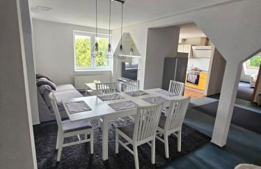 6 bedroom Private APARTMENT & Lounge - Foto 2