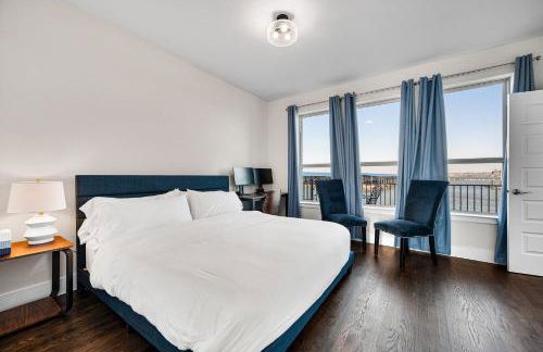 Stylish 4BR Lake House - Foto 17