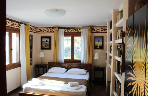 Varias Art House - Foto 16