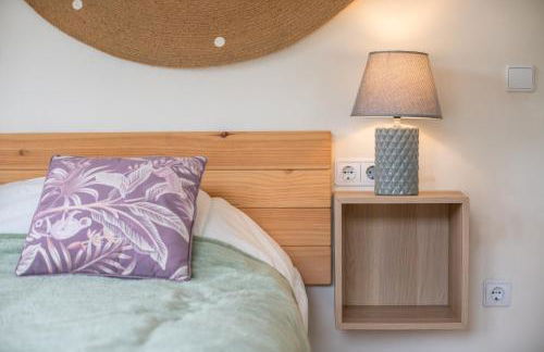 2 homes, pool and beautiful ocean view! - Foto 45