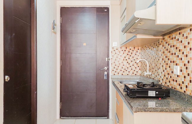 Cozy And Nice Studio At Great Western Apartment - Foto 8