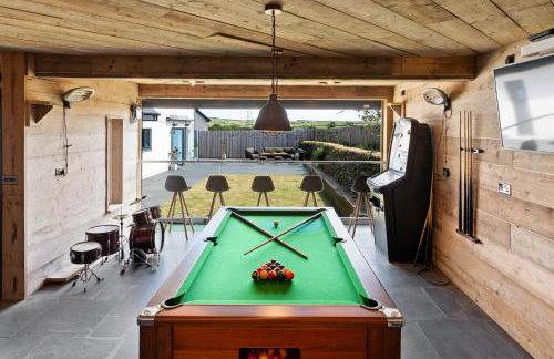 Shackled-Am-Not - Luxury home sleeps 8 with hot tub and games room North Cornwall - Foto 13