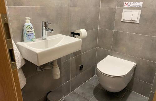 M Plus Residence - Photo 37