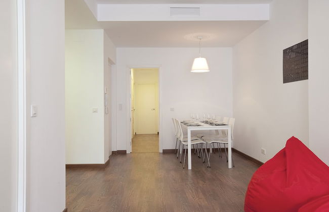 AB Montjuic - Photo 35