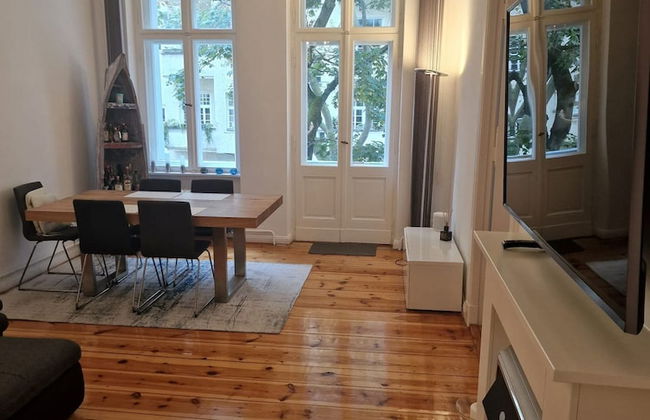 Family Apartment Charlottenburg - Foto 10