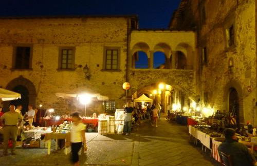 A House In Tuscany - Photo 32