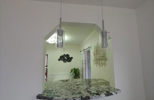 Lovely Home - Relaxing- with many Amenities & Pool - Foto 80