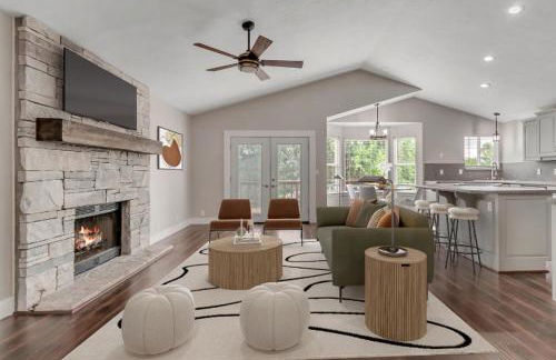 Canyon Crest Grand Chalet with Snowbird Access - Foto 2