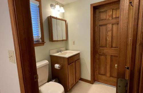 Spacious, Sunny Lake House! Close to ski trails. - Foto 22