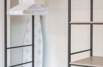 Walk to Old Town - Cozy Restored Cottage - Foto 28