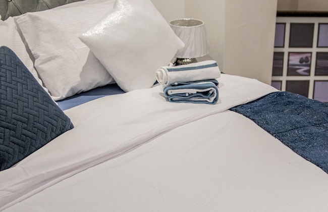 BV Comfy Spacious 3 Bedroom House At Tatton Street Manchester - Foto 10