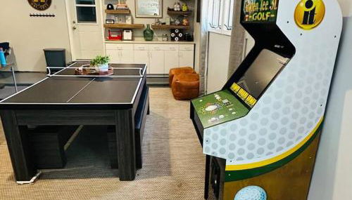 Lakefront Luxury with Private Beach, Sleeps 14 - Foto 5