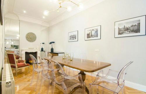 Stunning Stylish 4BD 3BTH - City Center-Atocha - Photo 8