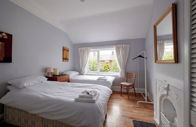 Detached 3 Bed House, Ideal for Long Stays & Pets - Foto 6