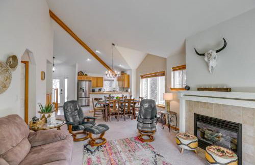 Idyllic Redmond Townhome with Furnished Deck! - Foto 4