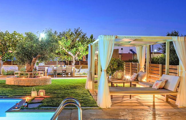 Cretan Sunrise Villa with Heated Pool - Foto 27