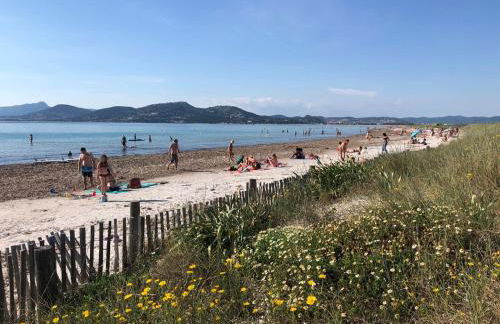 Le Club des Cigales - Foto 47