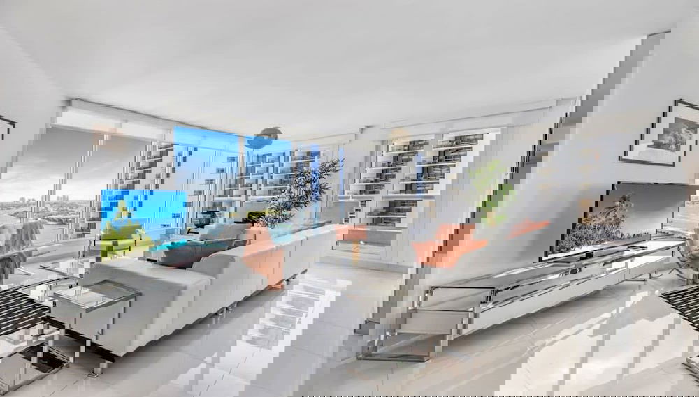 Highrise Charm - Foto 1, Habitación