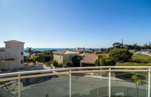 Luxury Villa with Private Pool, Gym & Leisure Room by Gale Beach LM25 - Foto 8