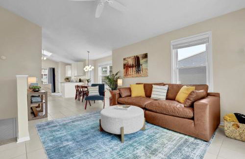 MidCentury Modern Townhome in Topsail! - Foto 2