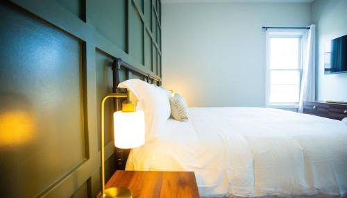Jennifer's Broadway Cozy Gem w Fireplace King Bed - Foto 4