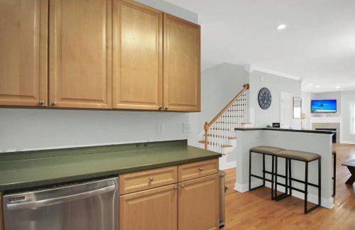 Lakefront 3br Townhome W Stunning Views! - Foto 16