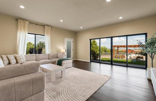 Luxury 5BR Cottonwood Retreat with Pool and Panoramic Views - Foto 42