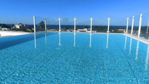 Tramonti Incredibili in Piscina - Apartment8 con AC WiFi in Residence - Foto 4