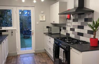 Beautiful 3 bedroom house close to Lowestofts south beach - Foto 12