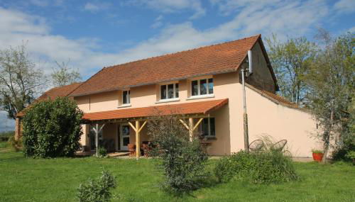 Relax in this privately located farmhouse - Foto 3