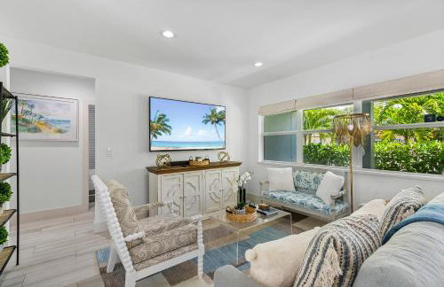 Elegant 3BR w Pool Near Downtown WPB - Foto 4