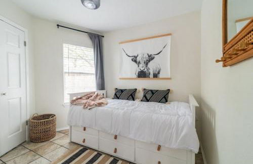 Downtown Lonestar Bungalow at Beer Ranch Project - Foto 13