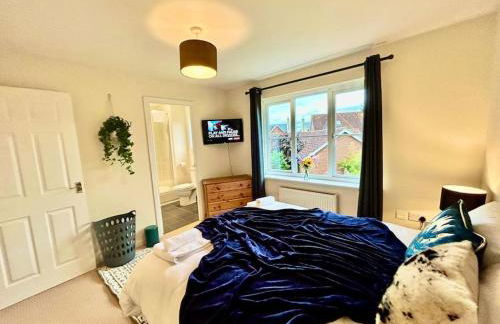 6 Bedroom House - DISC0UNTS - Parking, Contractors, Group, Family - Foto 17