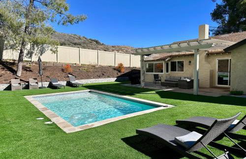 Canyon House, Pool, Yard, BBQ, 14mi to Six Flags - Foto 23