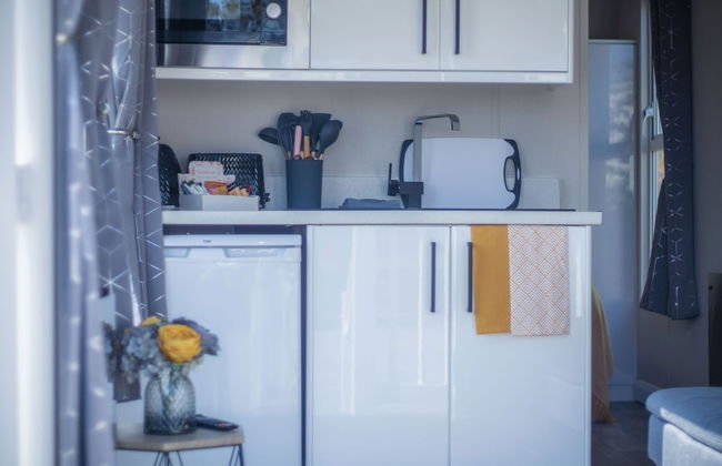 The Studio - 1 Bedroom Cabin - Amroth - Foto 8