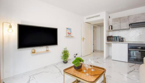 DATURAS II - Agréable studio - Proche Mer - Menton Centre - Foto 3, stove