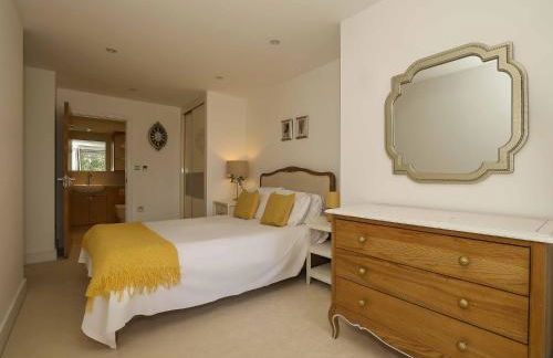 Stylish comfortable apartment in central Kingston - Pass the Keys - Foto 6