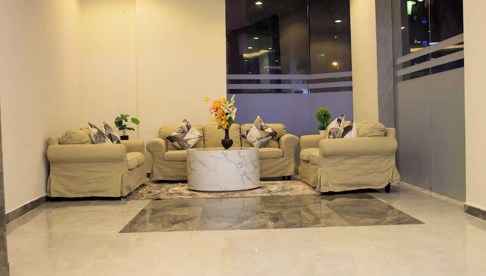 STAR NIGHT FURNISHED APARTMENTS - Foto 1, Lobby