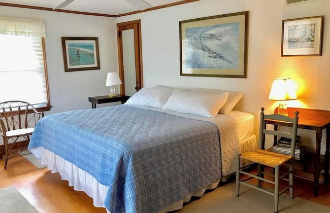 ST Louis Street 10 - Photo 3