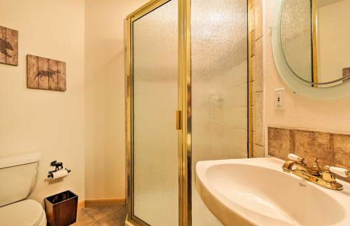 Steps to Grand Lake Condo with Deck and Mtn Views - Foto 14