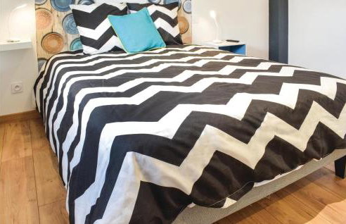 Gorgeous Home In Créances With Wifi - Foto 24