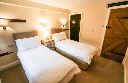 Lake Cottages at Cwm Chwefru - Foto 40