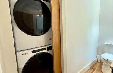 The Hollow House - Foto 30