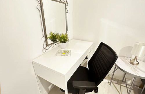 Walnut Flats-F2, 3-Bedroom with Garden & Patio - AC, Parking, Netflix, WIFI - Close to Oxford, Bicester & Blenheim Palace - Foto 12