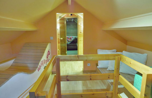 Holiday Home in Stoumont With Sauna & Garden - Photo 6
