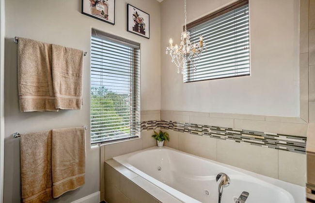 Posh Dtwn Midtown Home w Stunning Roof-topterrace - Foto 31