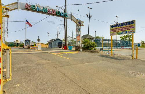 Cozy Keansburg Cottage Walk to Beach and Boardwalk! - Foto 28