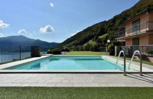 Italian Vacation Homes - La Petite Maison du Lac - Photo 5